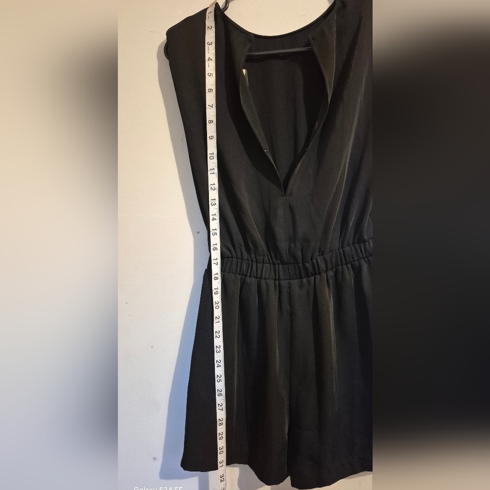 Evereve Black Sleeveless Jumpsuit - Picture 3 of 9